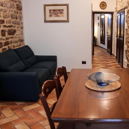 구비오 Casa Armanni - La Tua Casa Di Pietra 아파트 외부 사진