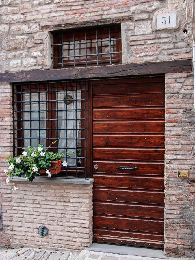 구비오 Casa Armanni - La Tua Casa Di Pietra 아파트 외부 사진