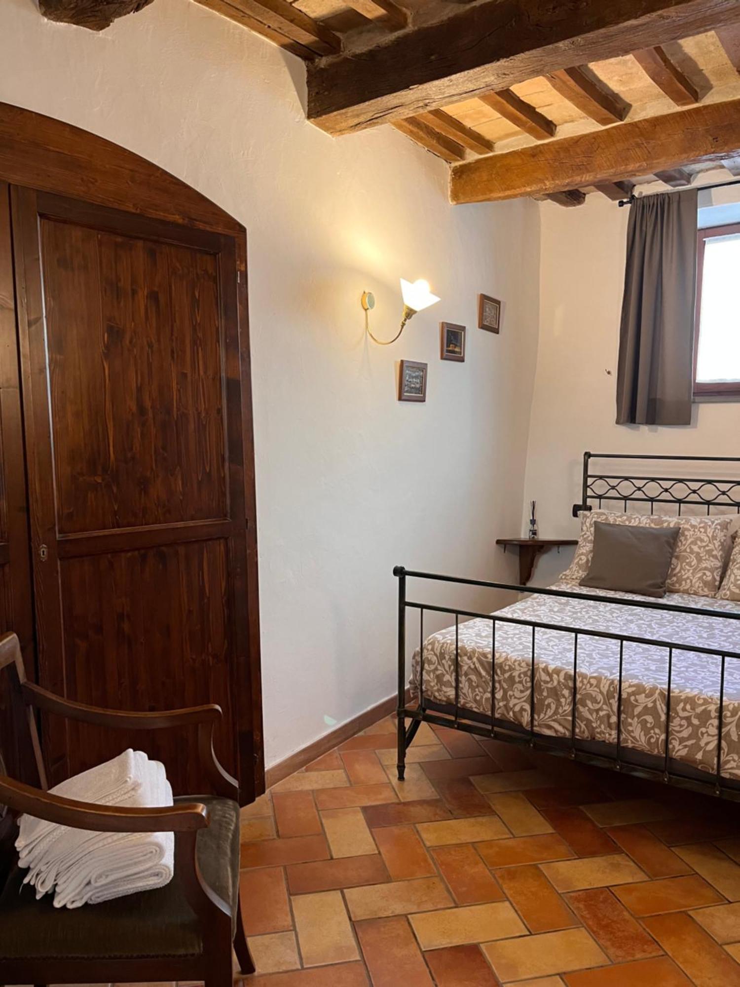 구비오 Casa Armanni - La Tua Casa Di Pietra 아파트 외부 사진